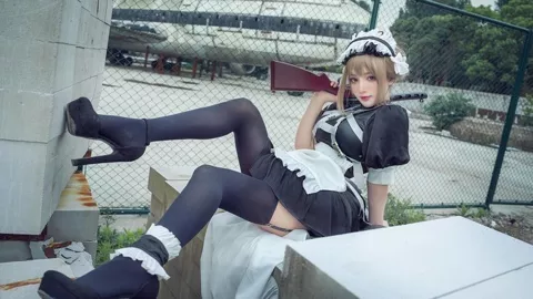 半年仅退款快递女子